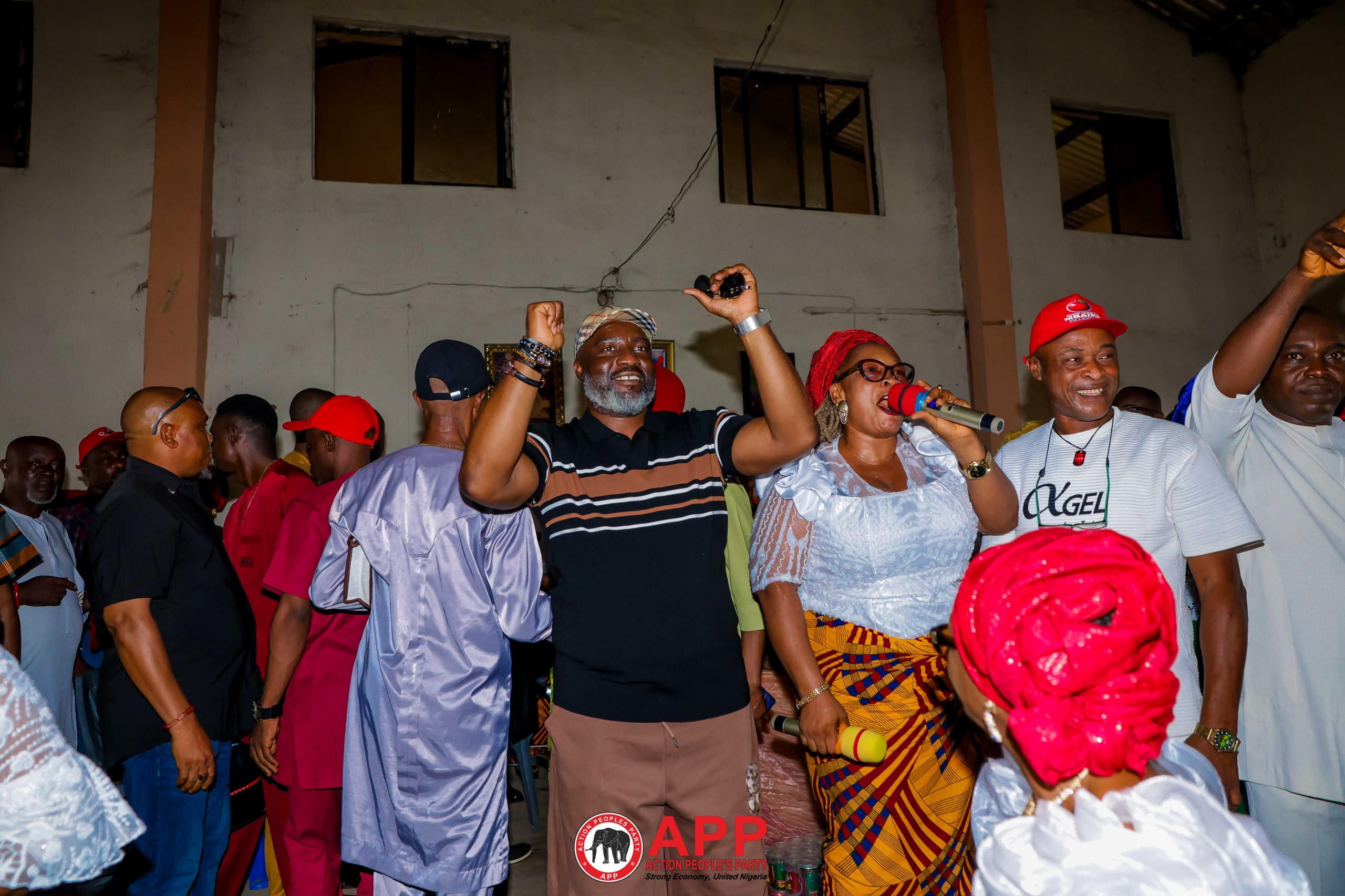Dr Amadi at Orodo, Mbaitoli Women's August Meeting