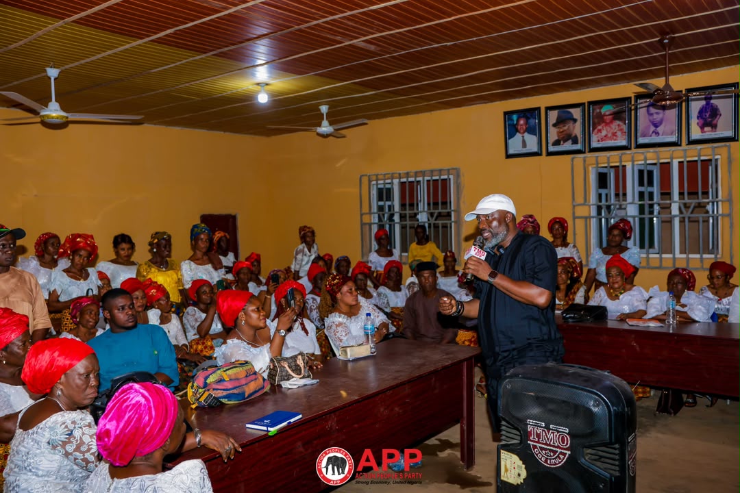 DR CHIMA MATTHEW AMADI TAKES AUGUST MEETINGS BY STORM, DONATES MILLIONS TO WOMEN’S PROJECTS — photo 10