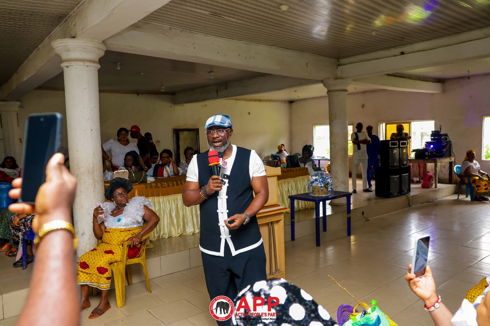 DR CHIMA AMADI QUESTIONS GOVERNMENT FAILURE AS WOMEN RAISE FUNDS FOR SCHOOLS, COMMUNITY PROJECTS — photo 16