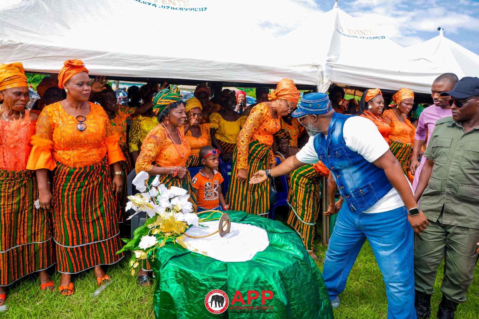 DR CHIMA AMADI QUESTIONS GOVERNMENT FAILURE AS WOMEN RAISE FUNDS FOR SCHOOLS, COMMUNITY PROJECTS — photo 23